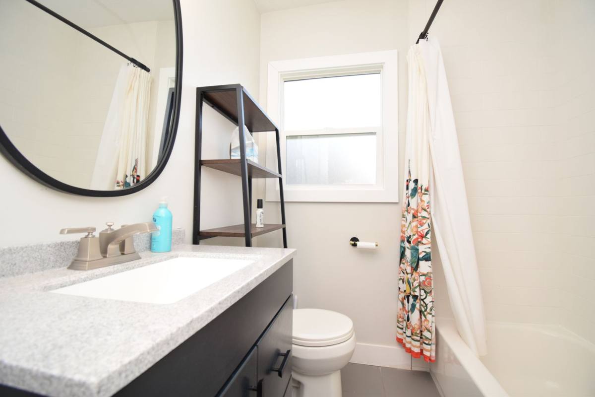 House for rent at 1807 E 3210 S, Salt Lake City, UT 84106