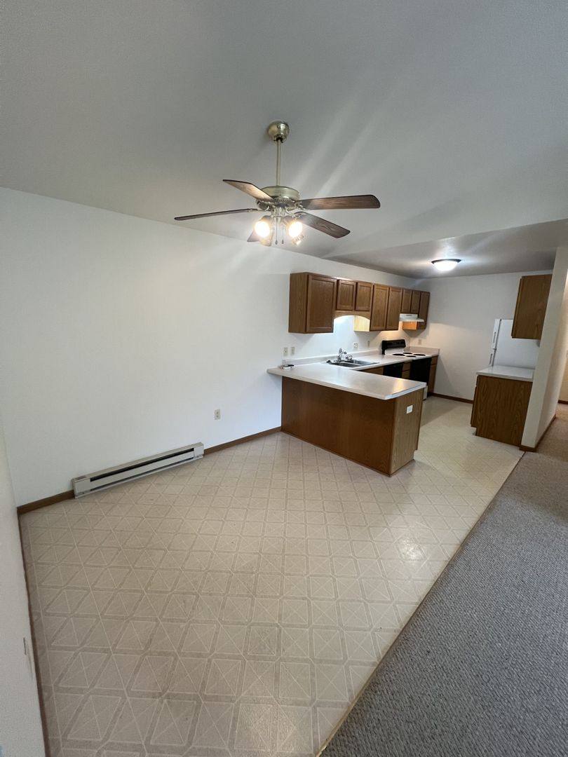 Apartment for rent at 610 Creek Rd, West Bend, WI 53090