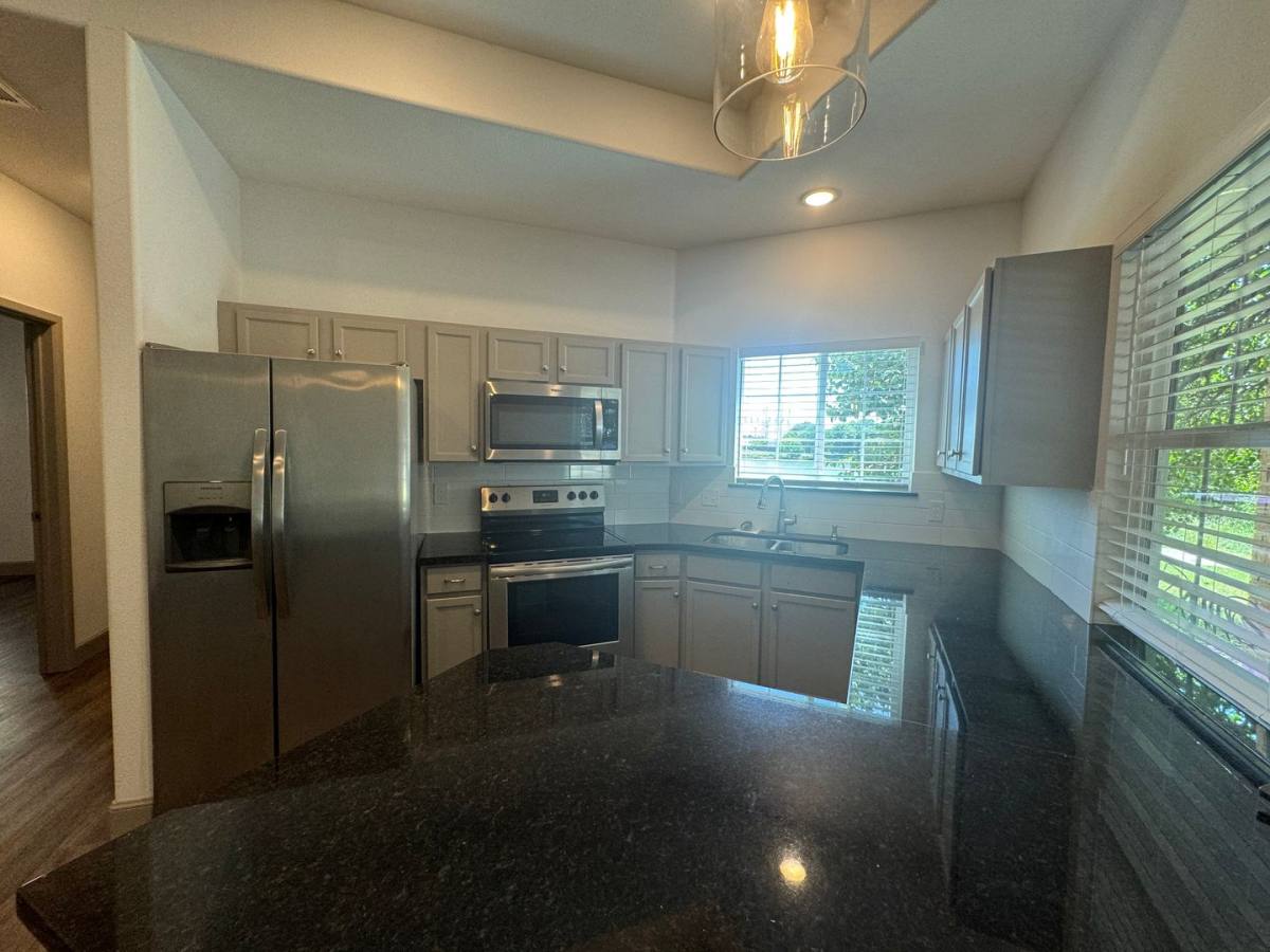 Townhouse for rent at 3106 74th St, Lubbock, TX 79423