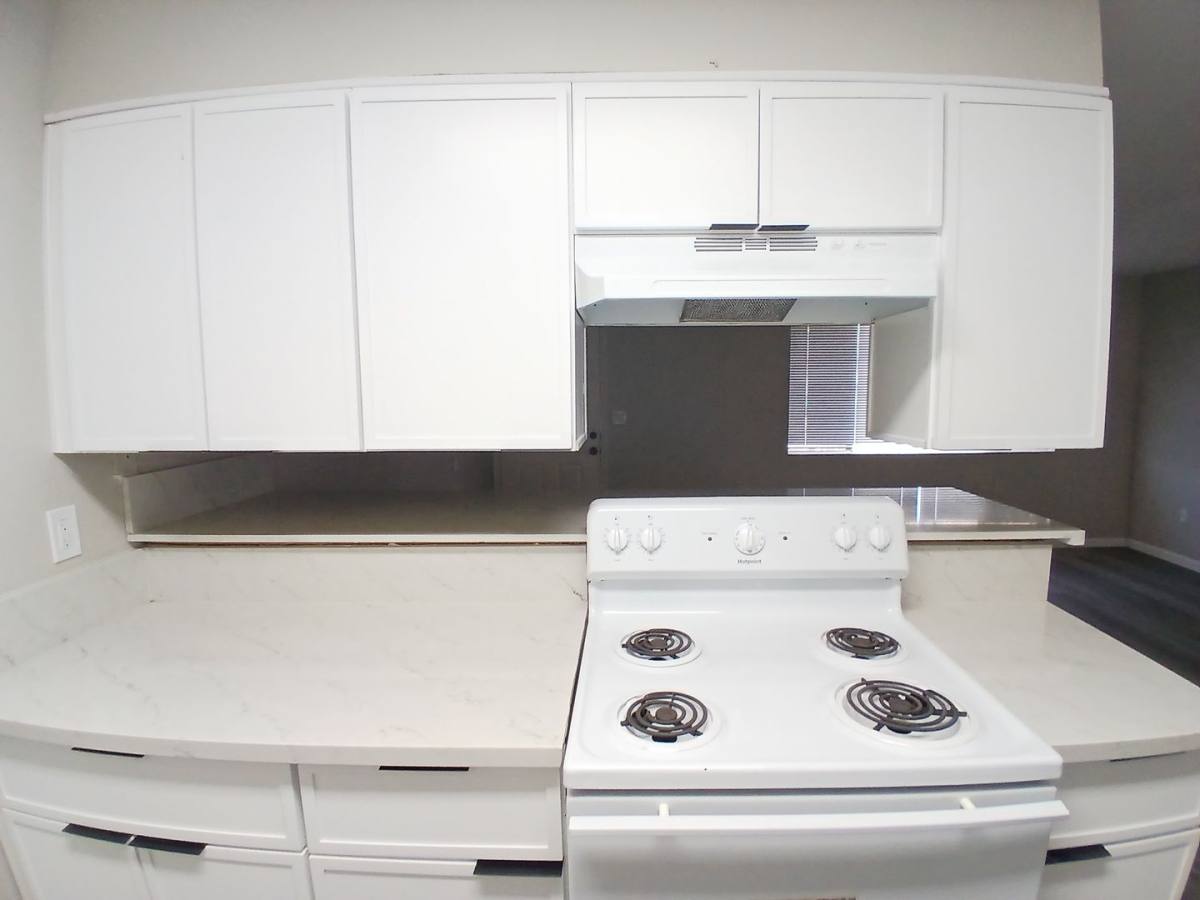 Apartment for rent at 455 W Orange Ave, El Centro, CA 92243