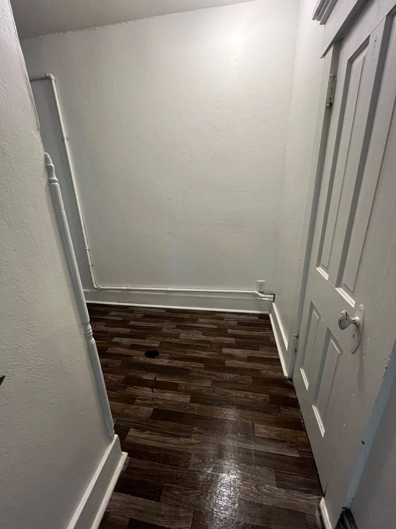 Apartment for rent at 121 W 13th St, Anderson, IN 46016