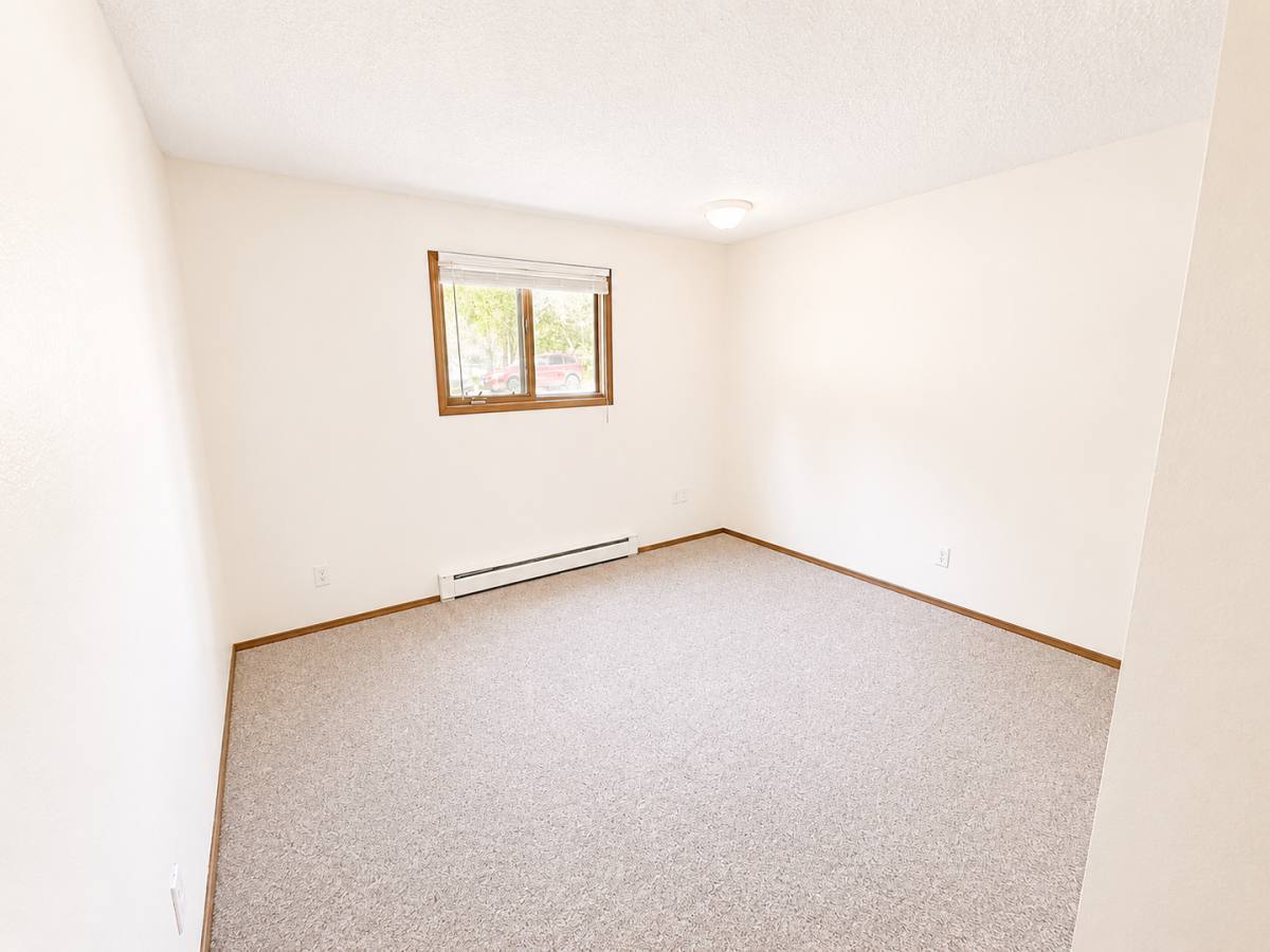 Apartment for rent at 2975-2995 Wildwood Dr, Dubuque, IA 52001