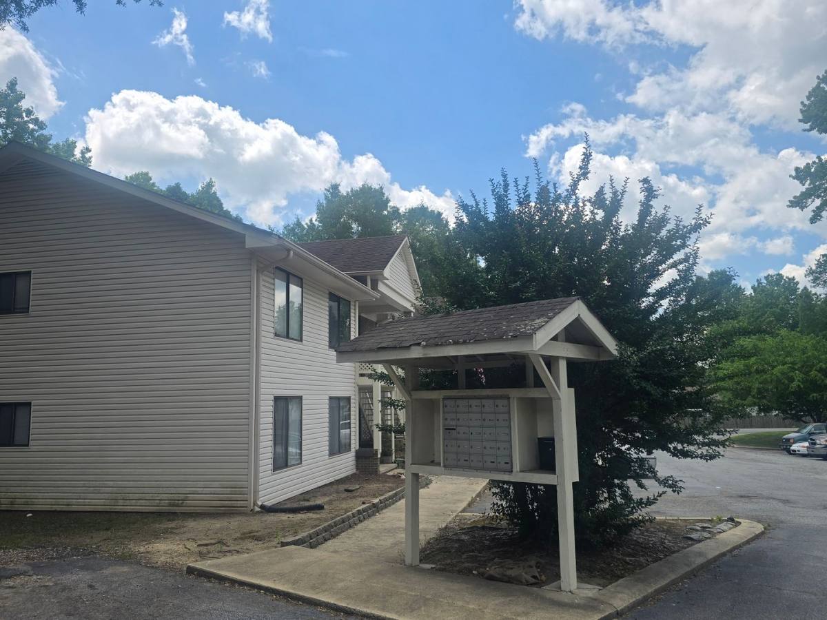 Condo for rent at 234 Davidson St, High Point, NC 27263