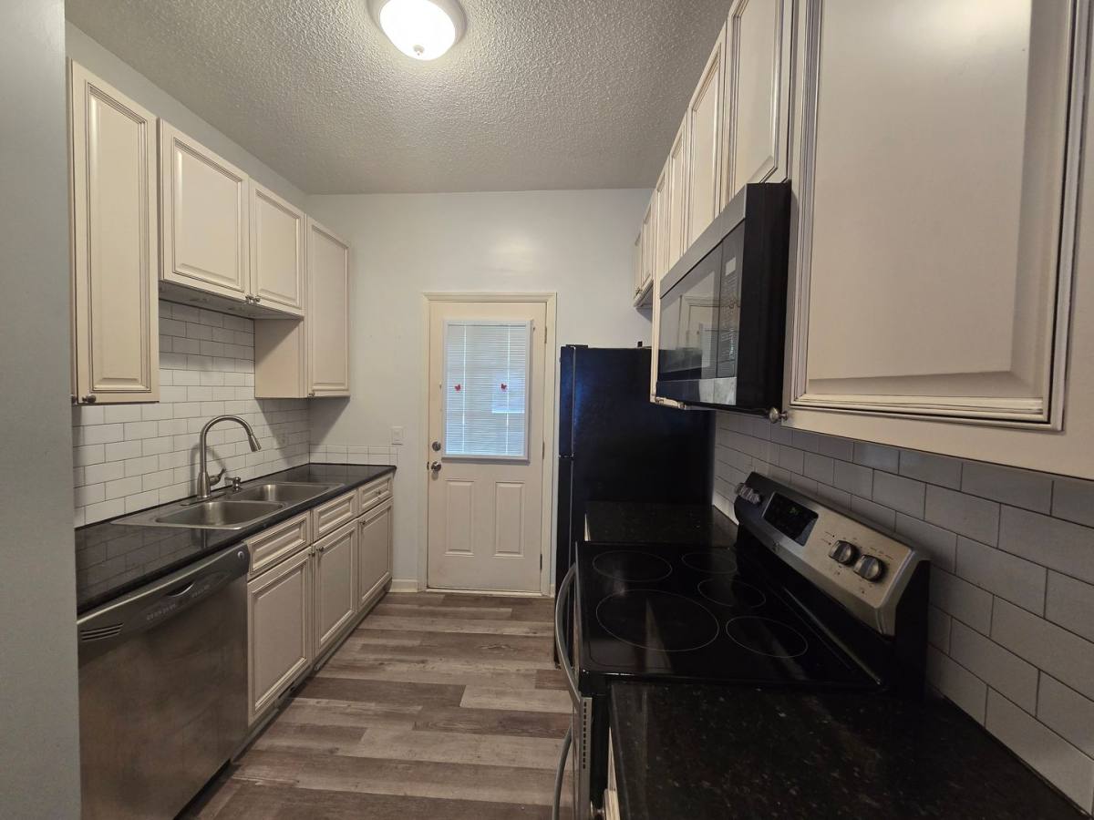 Condo for rent at 234 Davidson St, High Point, NC 27263