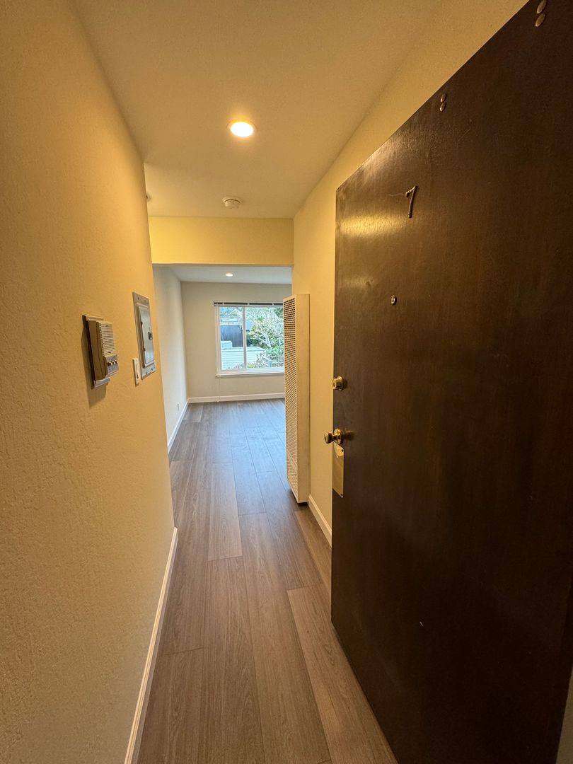 Apartment for rent at 442 Elizabeth St, San Francisco, CA 94114