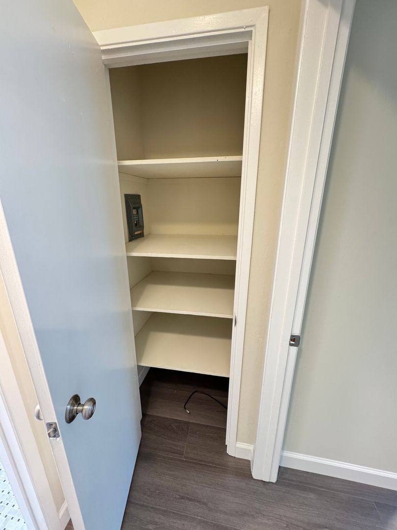 Apartment for rent at 442 Elizabeth St, San Francisco, CA 94114