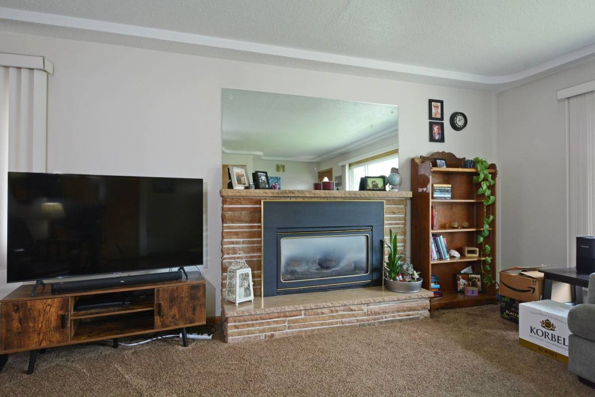 House for rent at 602 E 73rd St, Minneapolis, MN 55425