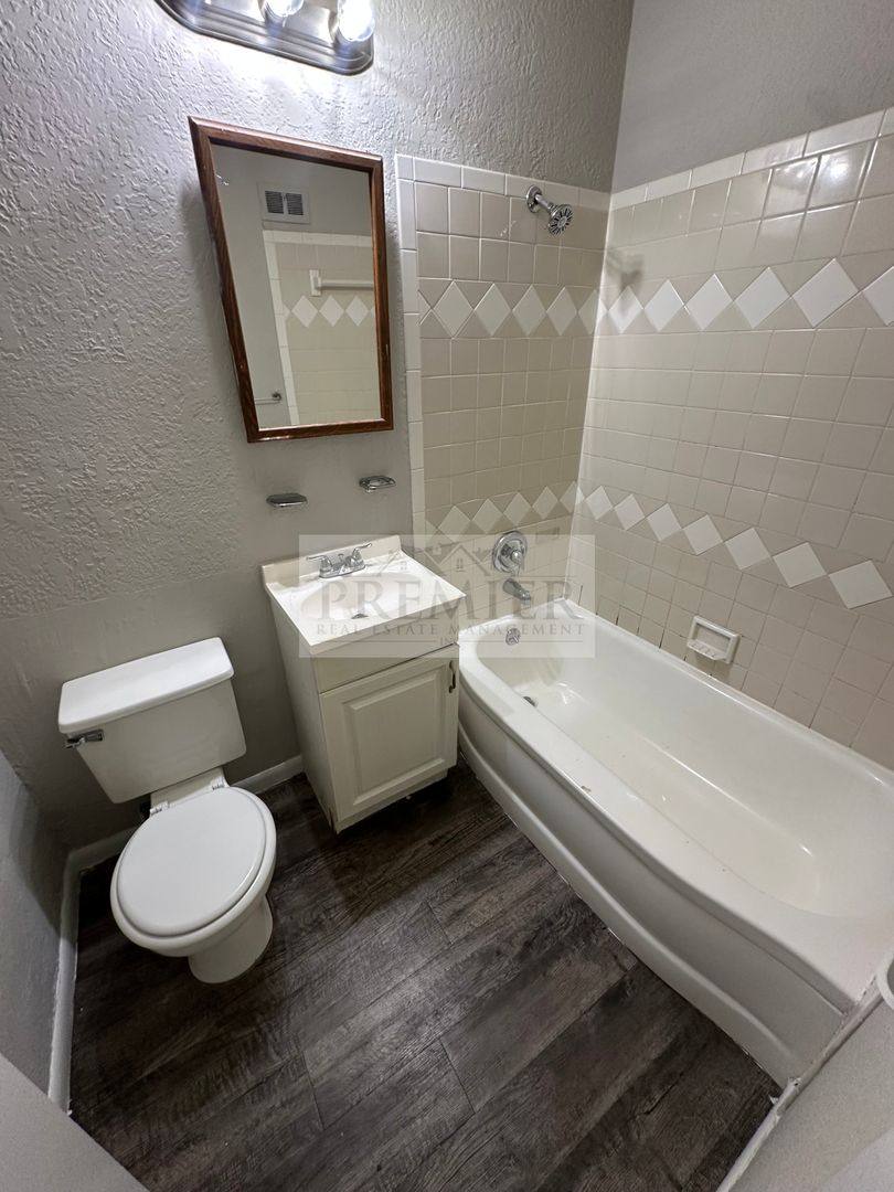 Townhouse for rent at 6205 E 152nd Terrace, Grandview, MO 64030