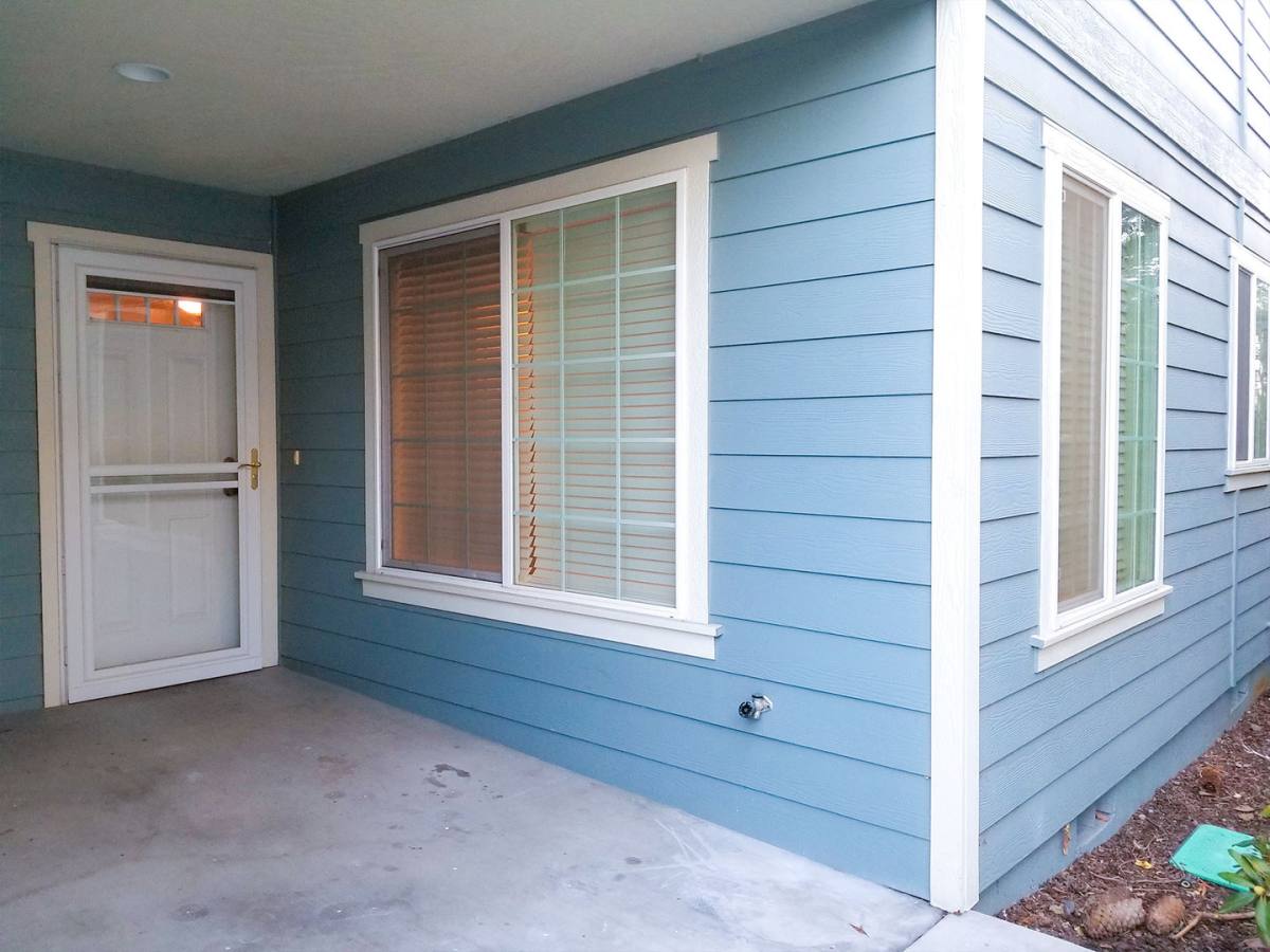 Apartment for rent at 2505 Corona, Medford, OR 97504