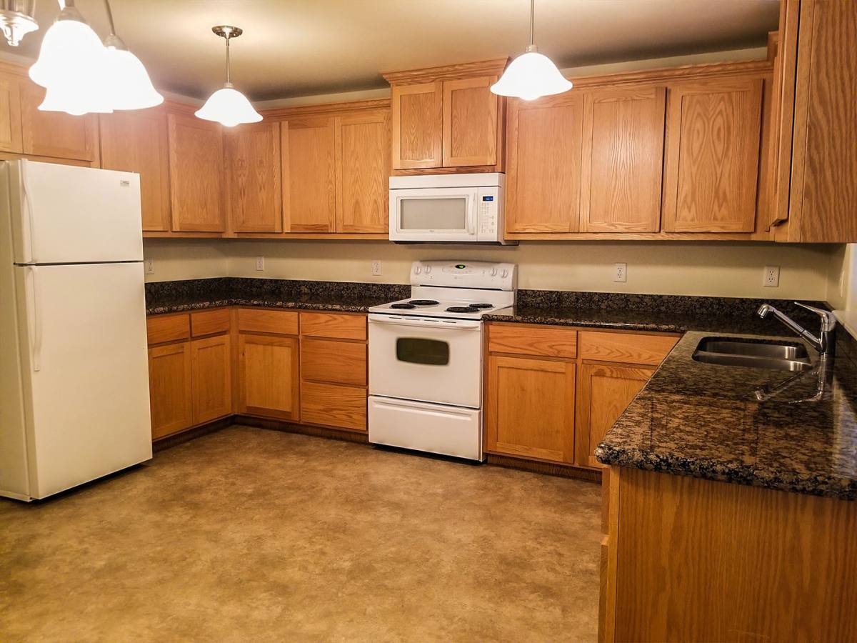 Apartment for rent at 2505 Corona, Medford, OR 97504