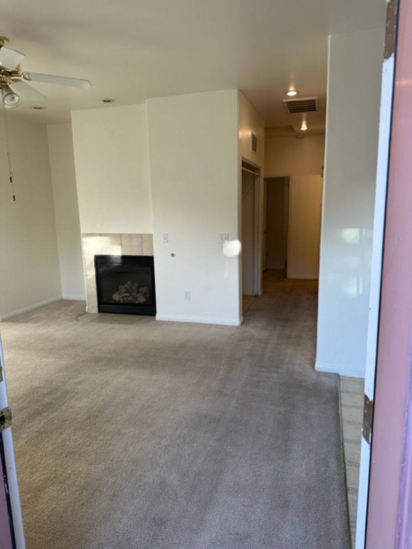 Apartment for rent at 513 Yellow Meadow Court, Bakersfield, CA 93308