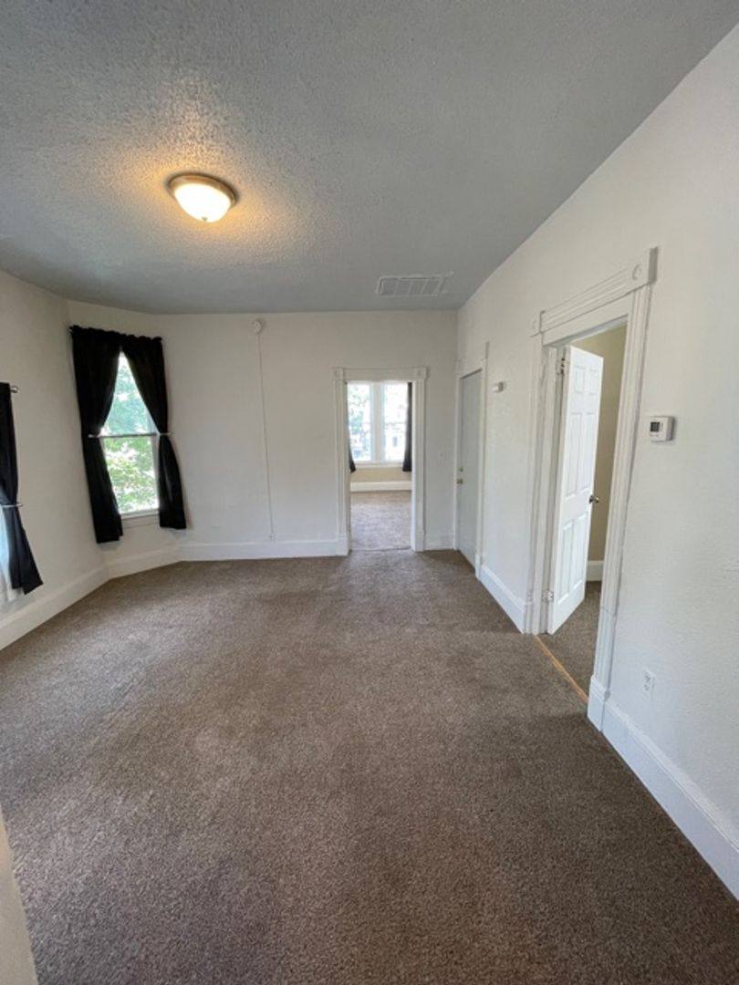 Apartment for rent at 1199 Burr St, Saint Paul, MN 55130