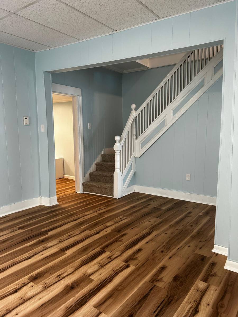 305 Jackson St, Olyphant, PA 18447