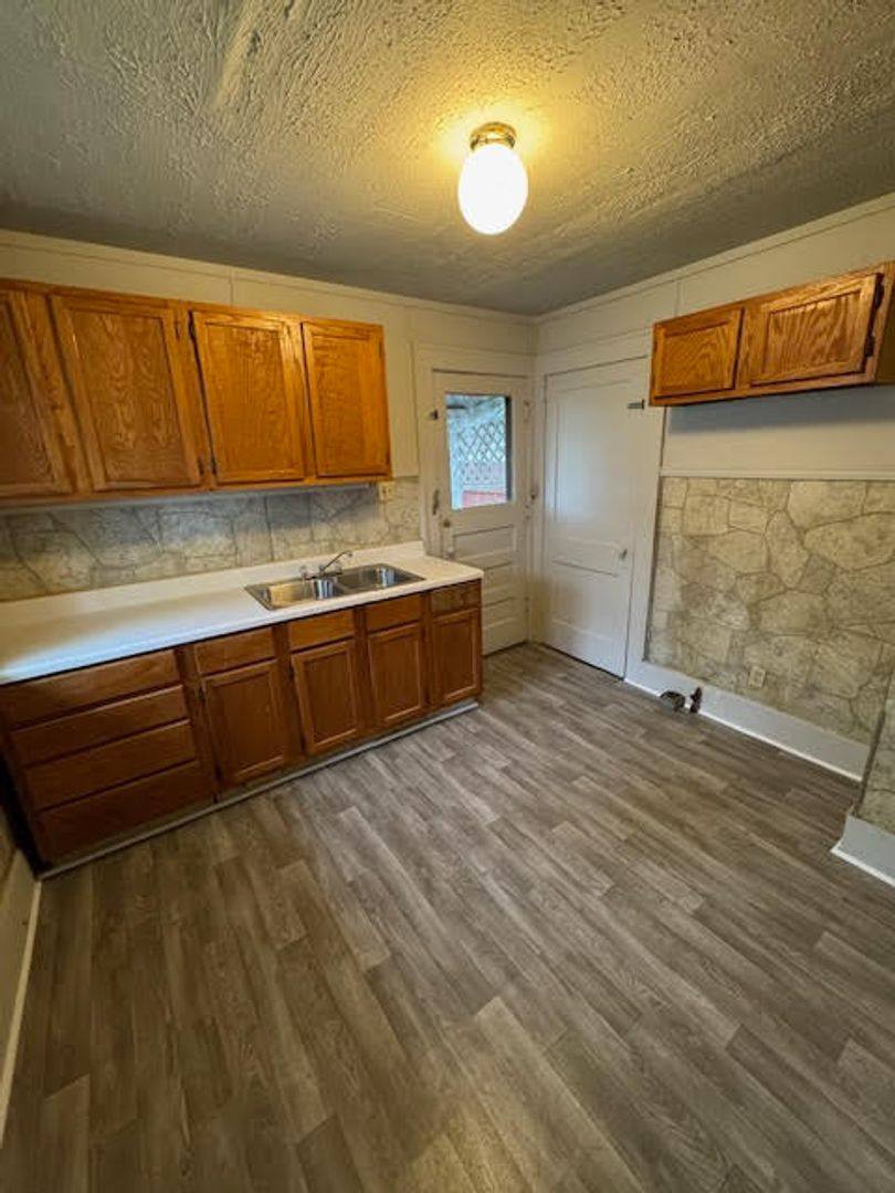 House for rent at 3131 Oliver St, Fort Wayne, IN 46806