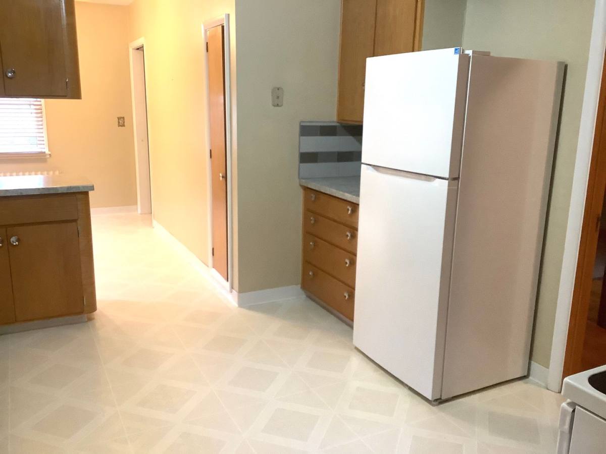 House for rent at 329 1st Ave W, Dickinson, ND 58601
