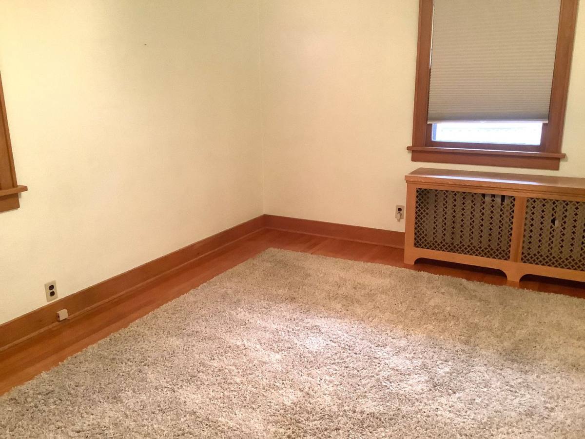 House for rent at 329 1st Ave W, Dickinson, ND 58601