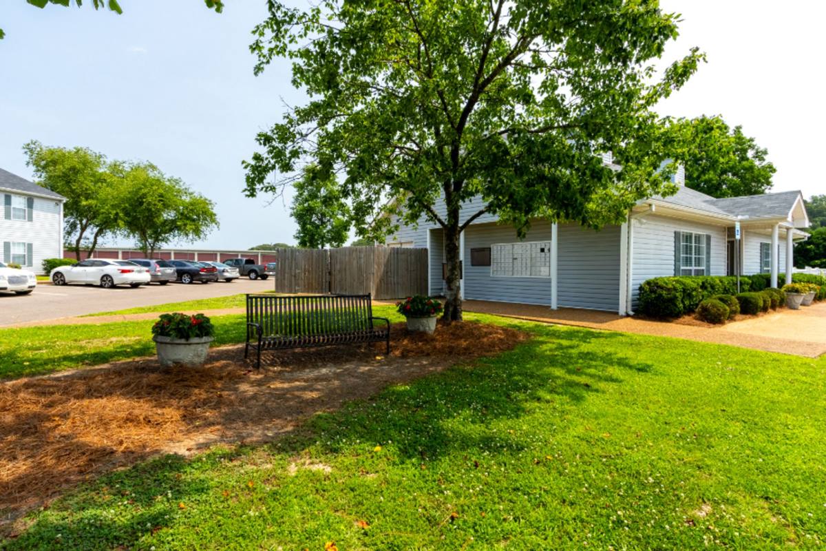 Apartment for rent at 200 Moore Ave, Senatobia, MS 38668