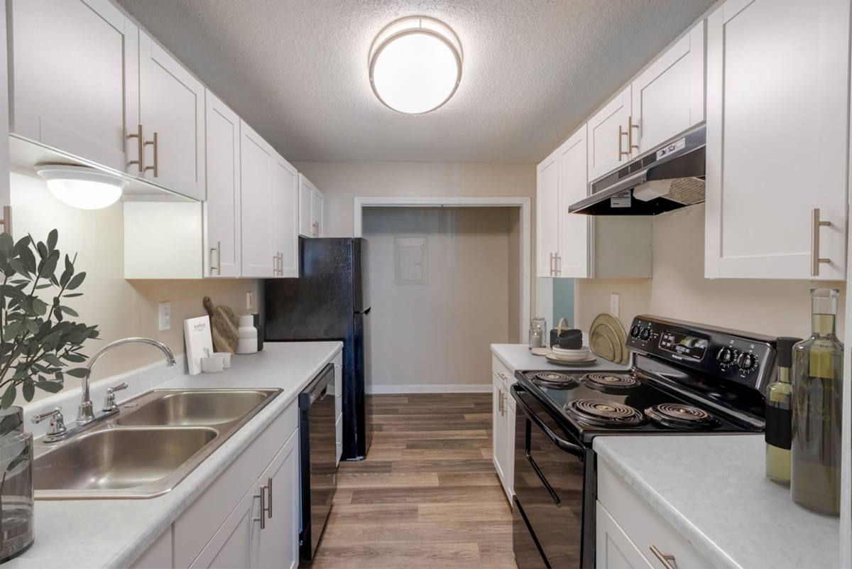 Apartment for rent at 200 Moore Ave, Senatobia, MS 38668