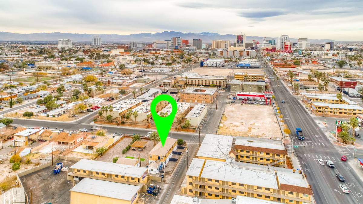 Apartment for rent at 119 S 15th St, Las Vegas, NV 89101