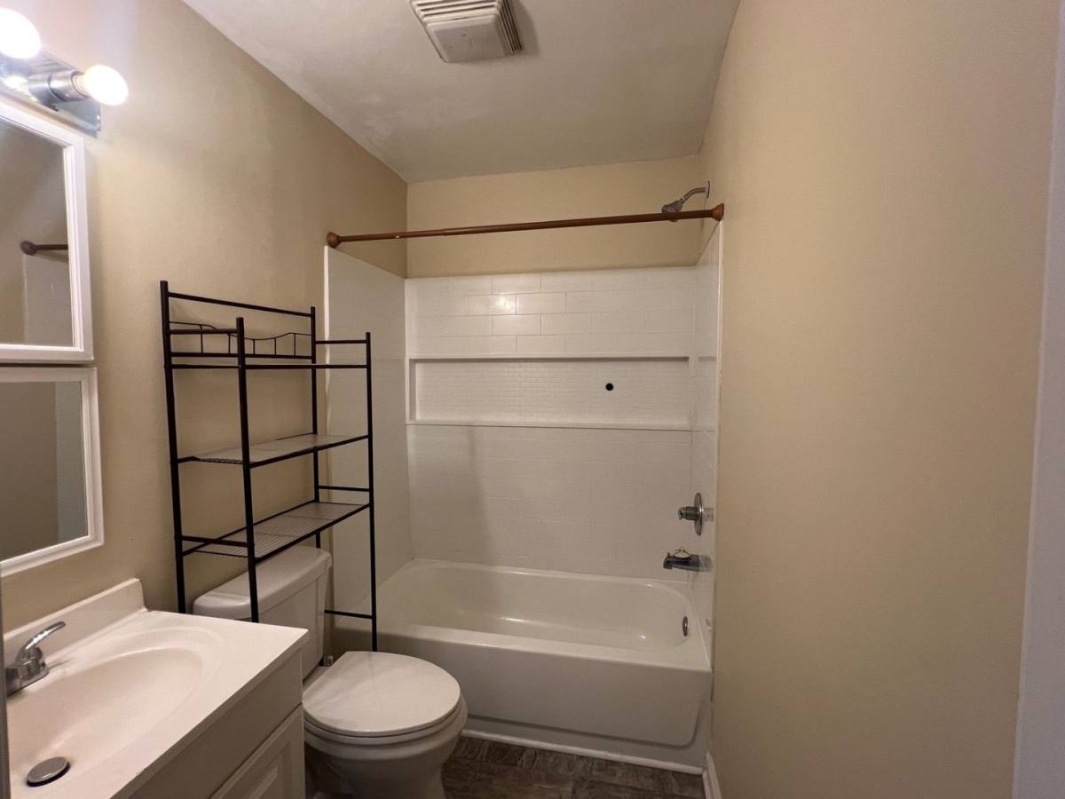 House for rent at 1387 Mount Ulla Highway, Mooresville, NC 28115