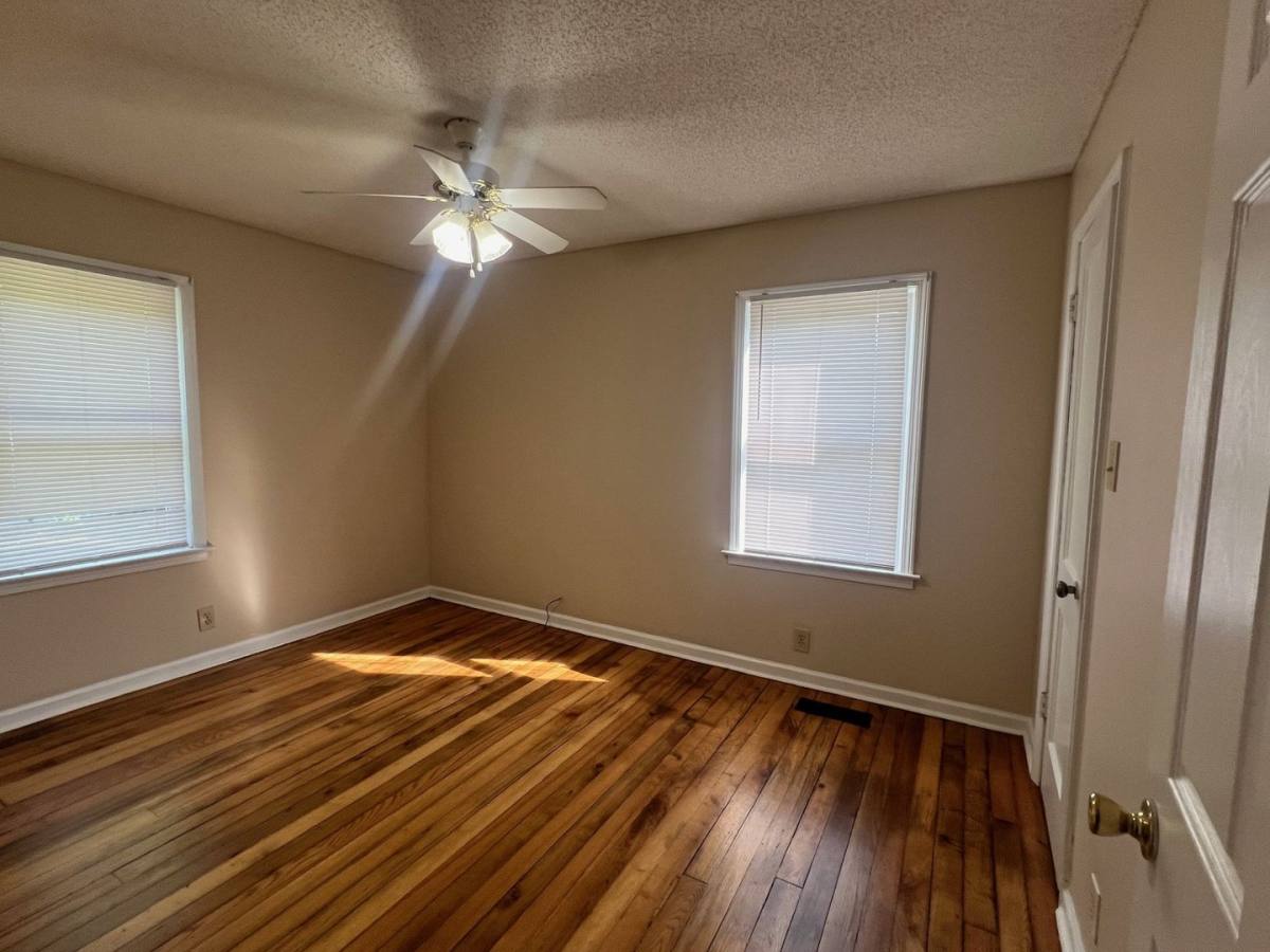 House for rent at 1387 Mount Ulla Highway, Mooresville, NC 28115