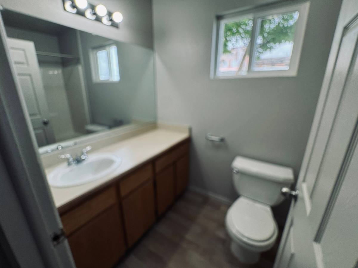 Apartment for rent at 49 E Main St, Saint Anthony, ID 83445