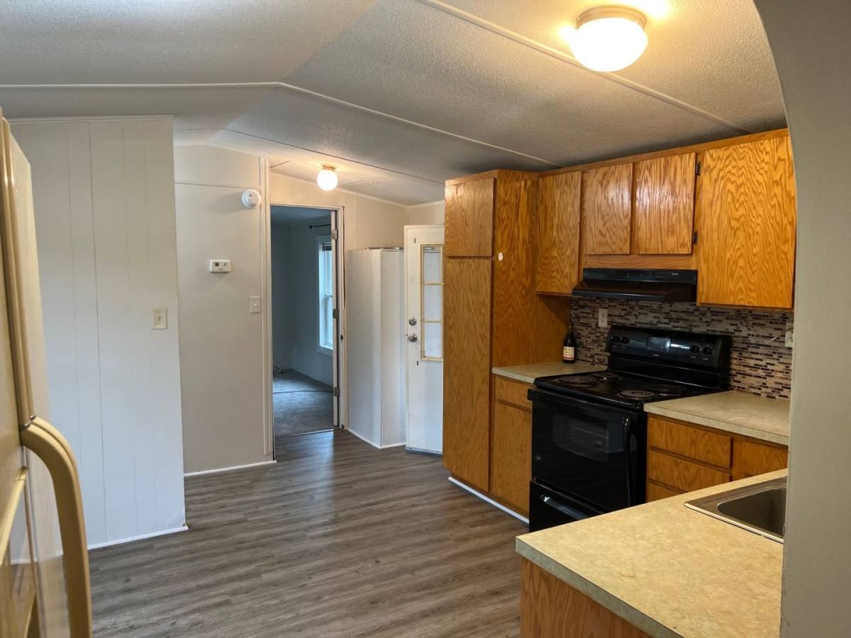 House for rent at 138 Sutton Court, Statesville, NC 28677