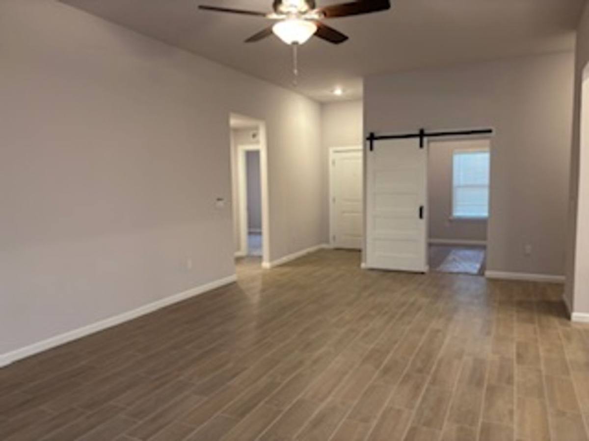 House for rent at 1037 SE 16th Terrace, Newcastle, OK 73065