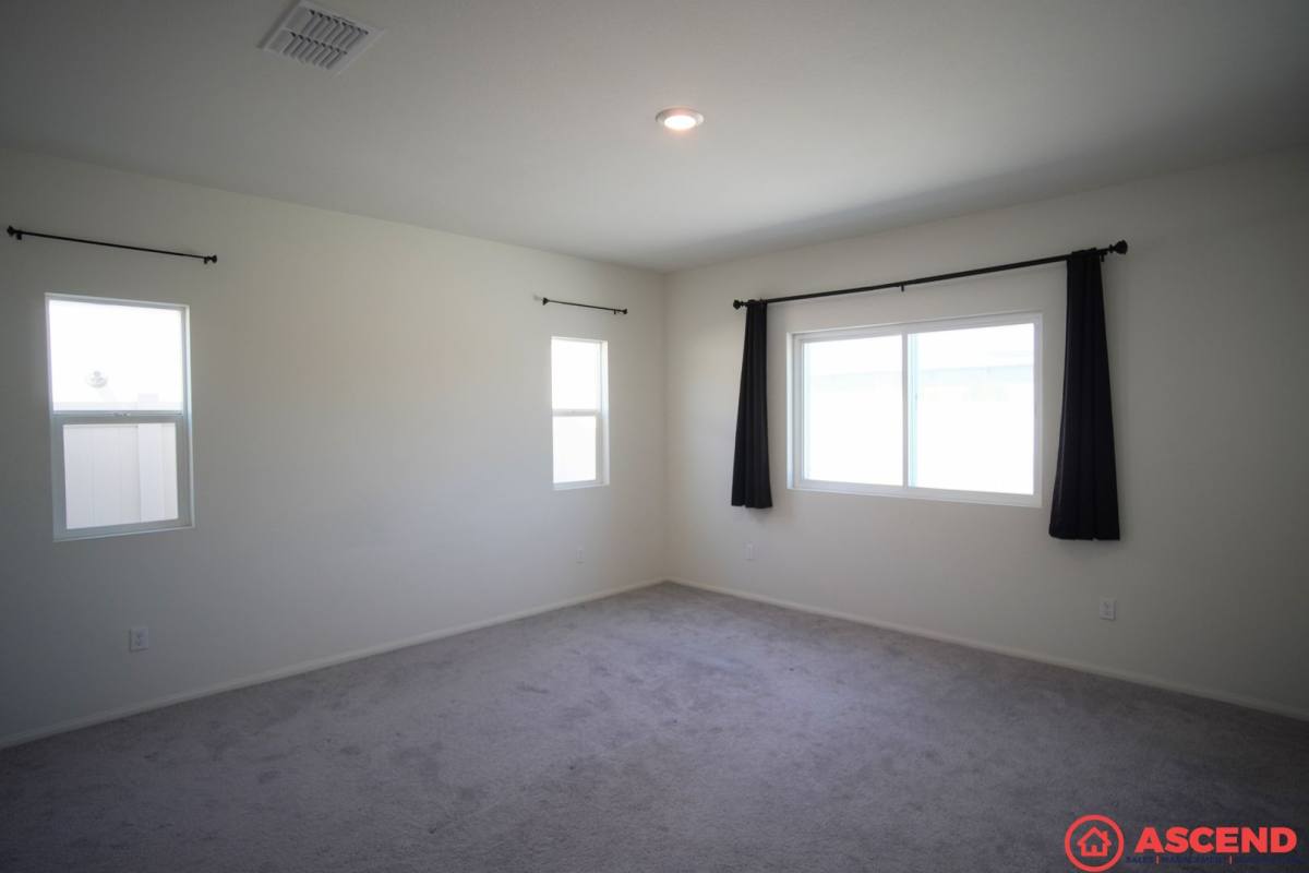 House for rent at 7320 Lago Puccini St, Bakersfield, CA 93311