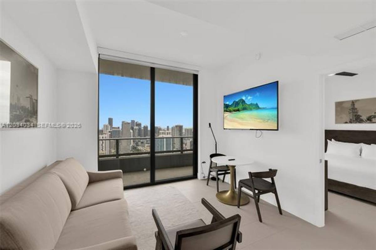 Condo for rent at 601 NE 1st Ave, Miami, FL 33132
