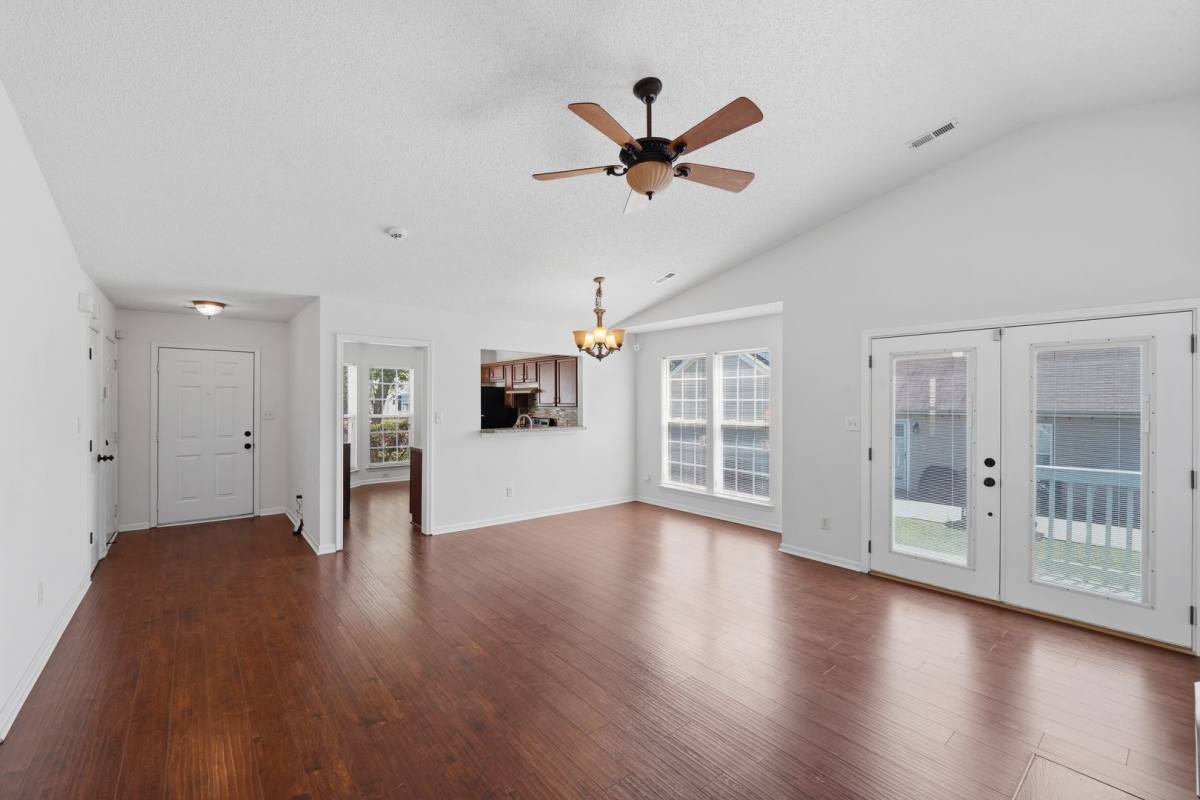 House for rent at 9740 Veronica Dr, Charlotte, NC 28215