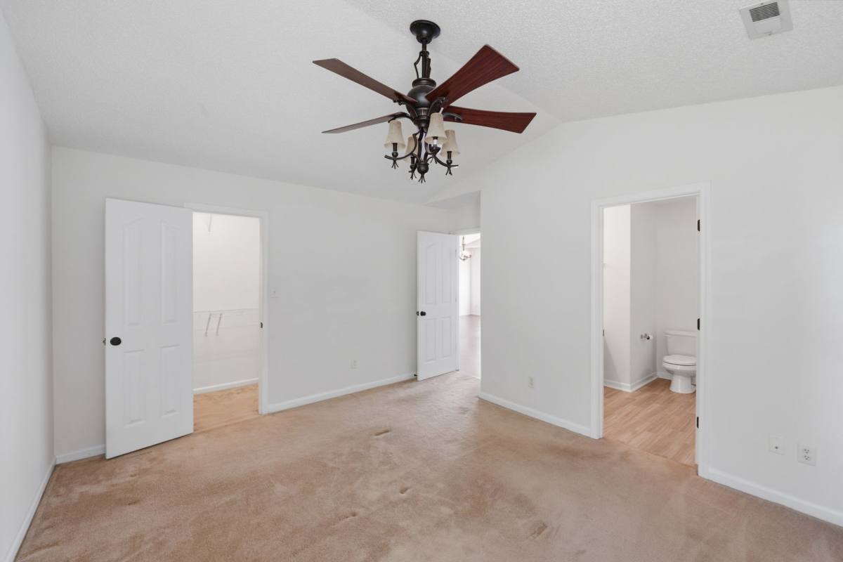 House for rent at 9740 Veronica Dr, Charlotte, NC 28215