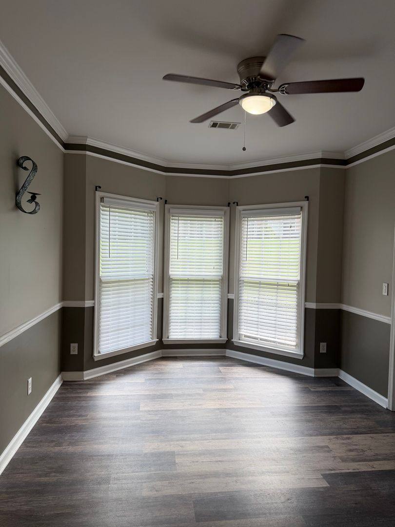 House for rent at 6331 Chestnut Hill Rd, Flowery Branch, GA 30542