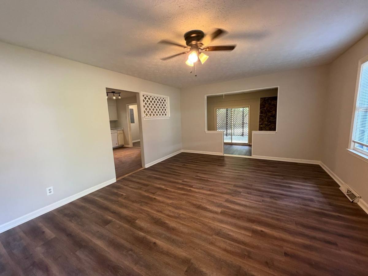 House for rent at 24 Woodberry Dr SE, Silver Creek, GA 30173