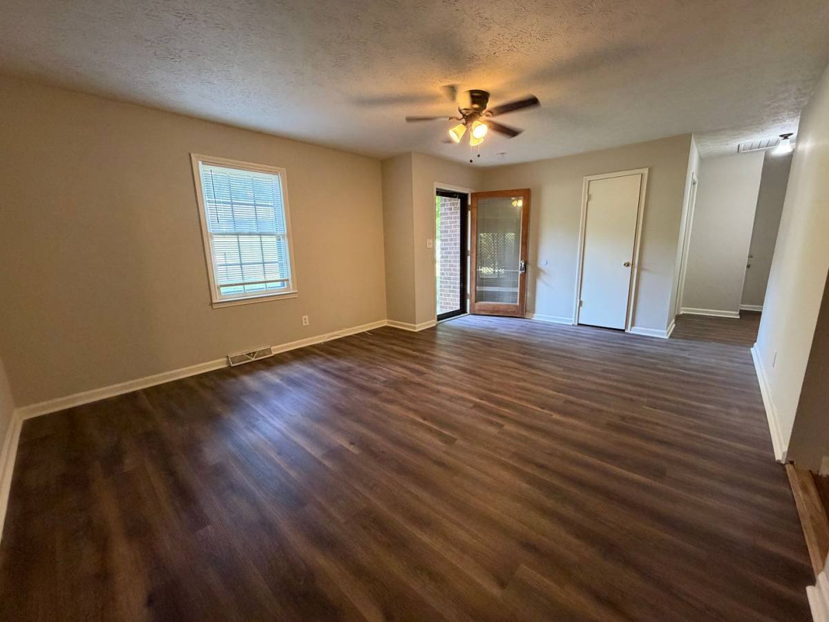 House for rent at 24 Woodberry Dr SE, Silver Creek, GA 30173