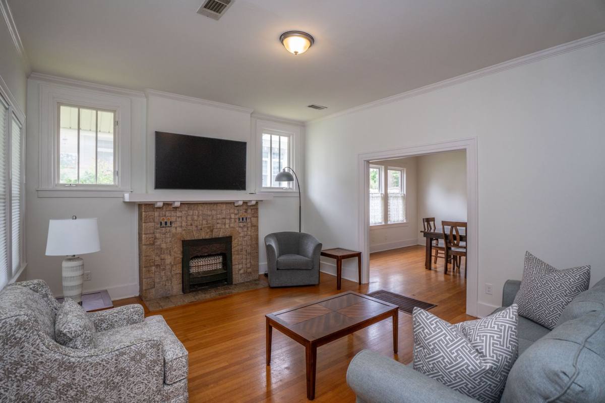 House for rent at 303 N Woodrow St, Little Rock, AR 72205