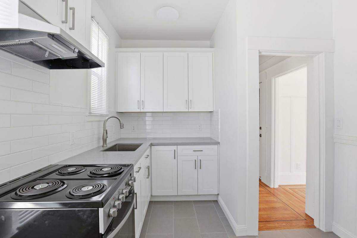 Apartment for rent at 1643 Castro St, San Francisco, CA 94114