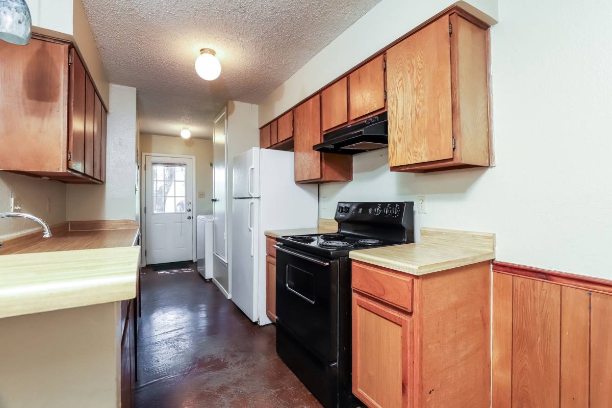 Townhouse for rent at 9903 A Hundred Oaks Circle, Austin, TX 78750