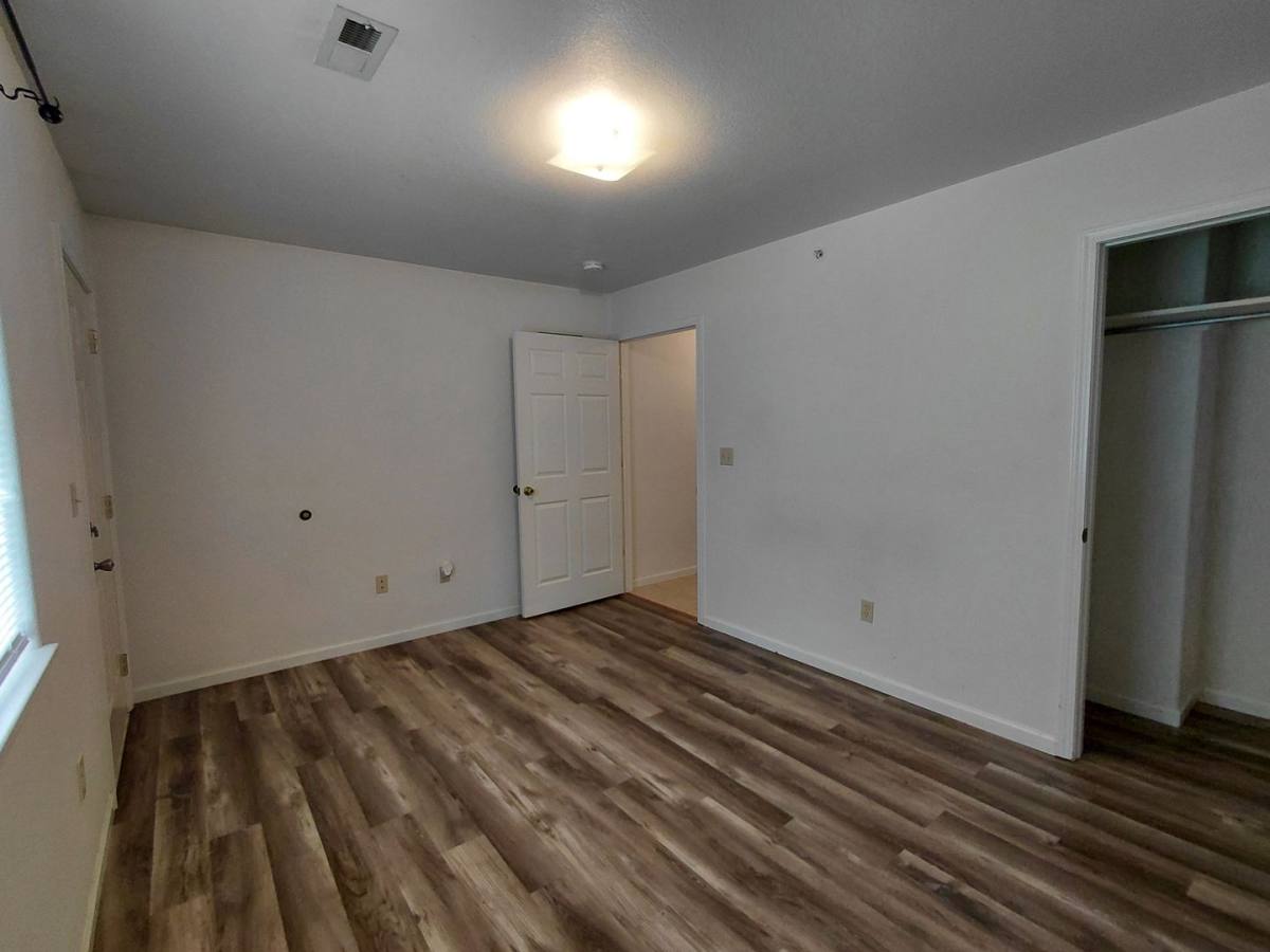 Apartment for rent at 114 Booker Rd, Waynesville, MO 65583