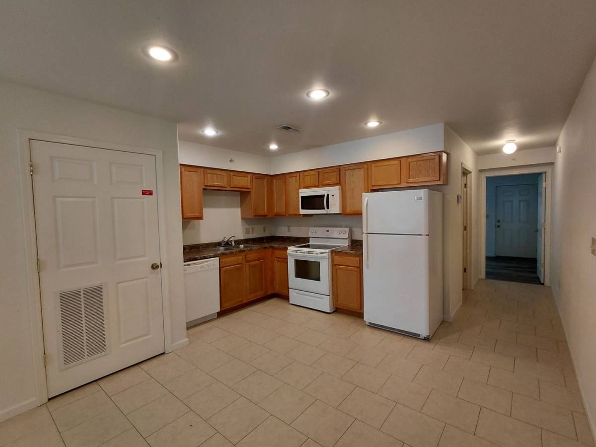 Apartment for rent at 114 Booker Rd, Waynesville, MO 65583