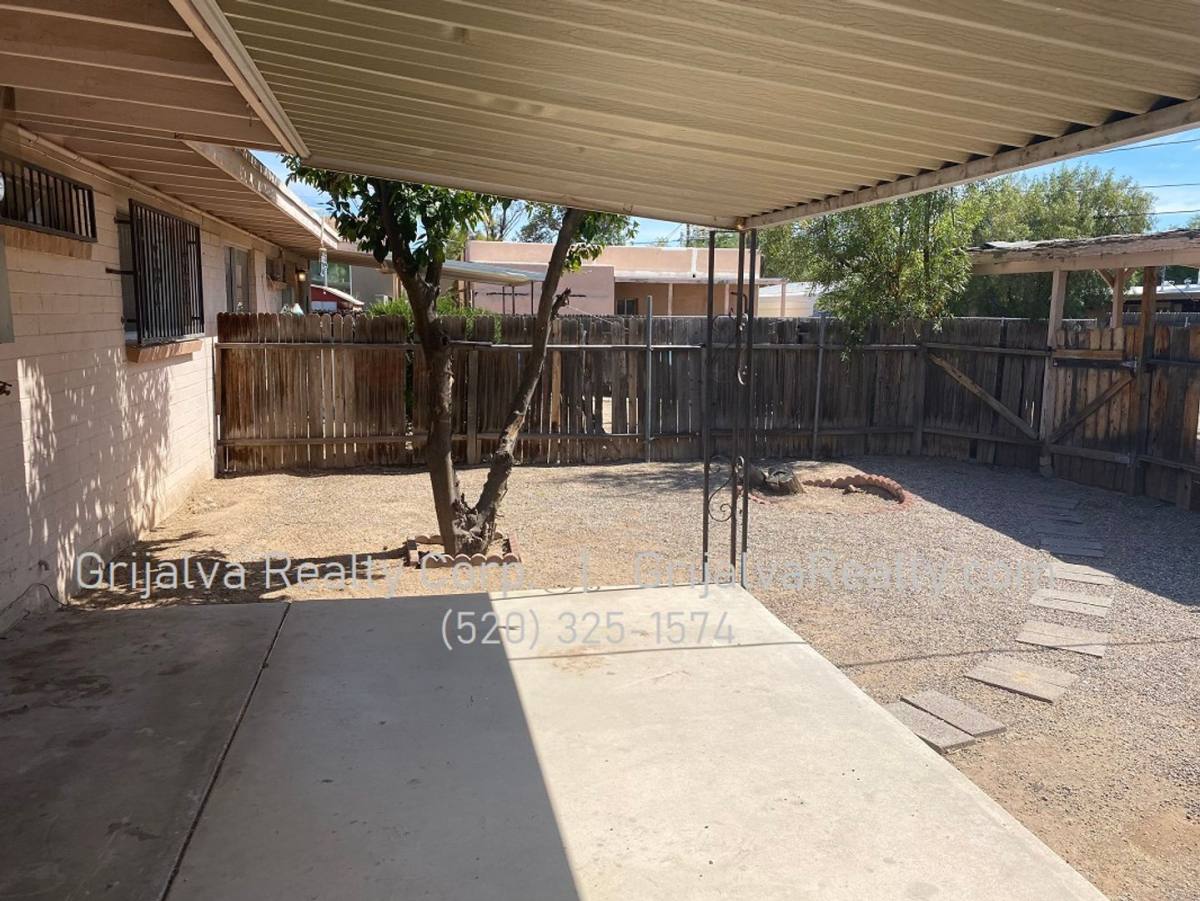 Apartment for rent at 2707 N Palo Verde Blvd, Tucson, AZ 85716