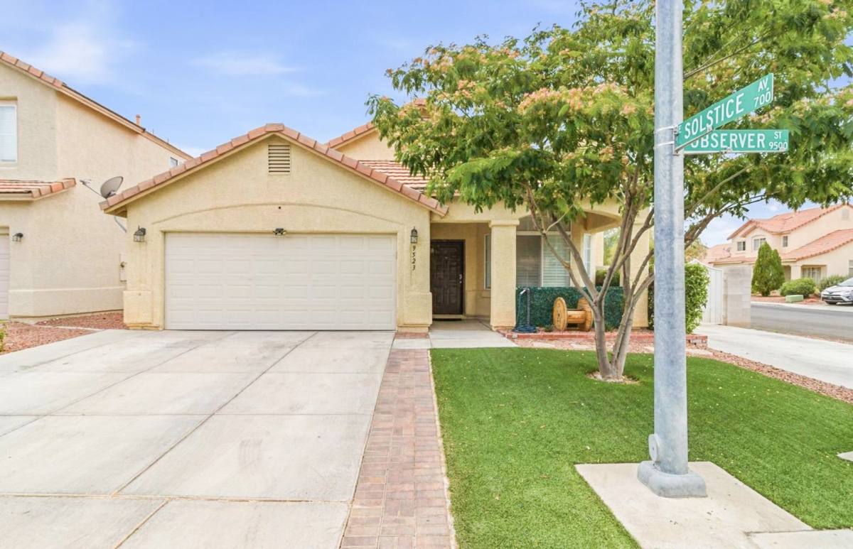 House for rent at 9523 Observer St, Las Vegas, NV 89123