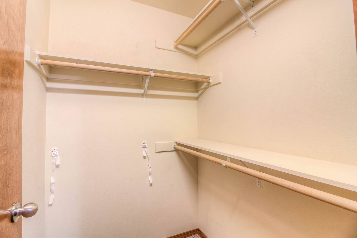 Apartment for rent at 1007 S 91st Ave, Yakima, WA 98908