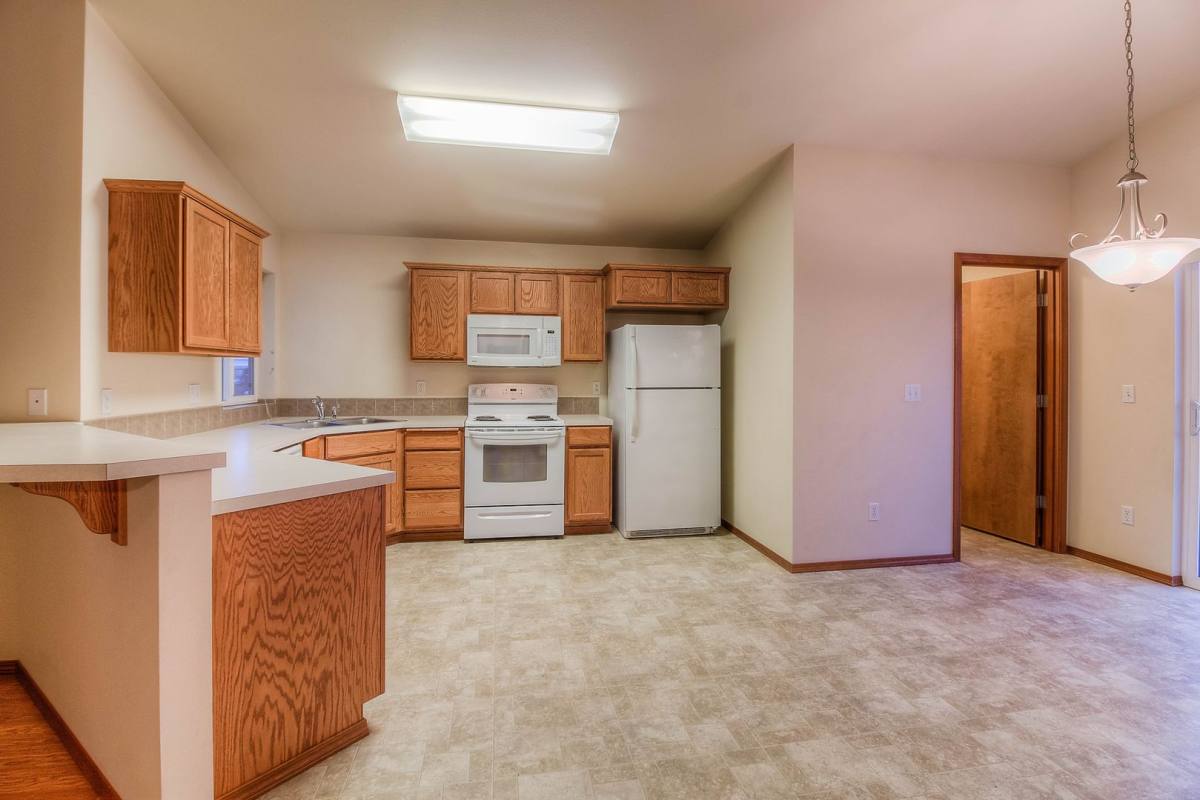 Apartment for rent at 1007 S 91st Ave, Yakima, WA 98908
