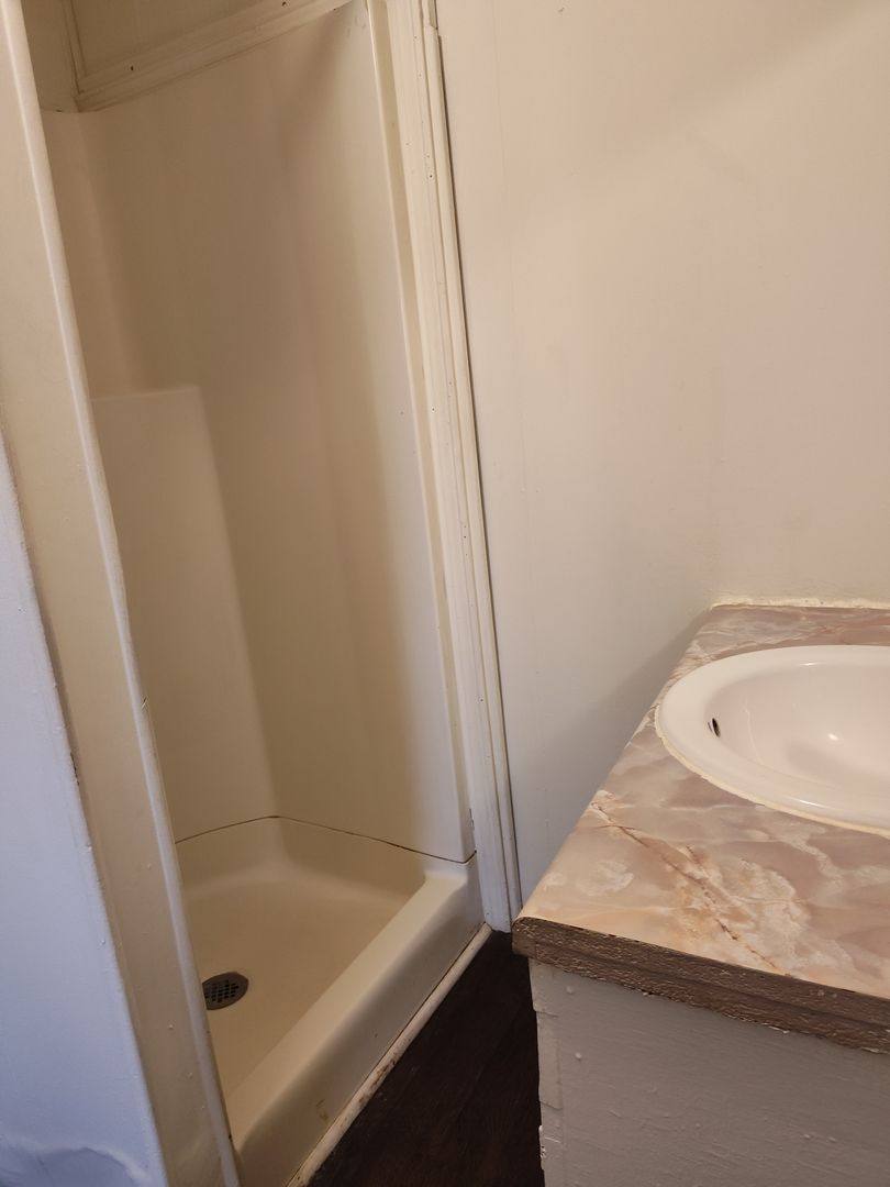Apartment for rent at 1352 Briles Dr, Asheboro, NC 27205