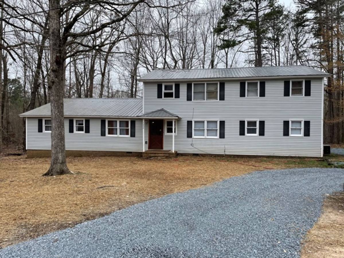 Apartment for rent at 1352 Briles Dr, Asheboro, NC 27205