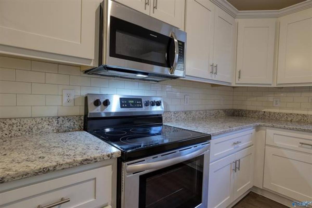 House for rent at 226 Abercorn Dr, Madison, AL 35756