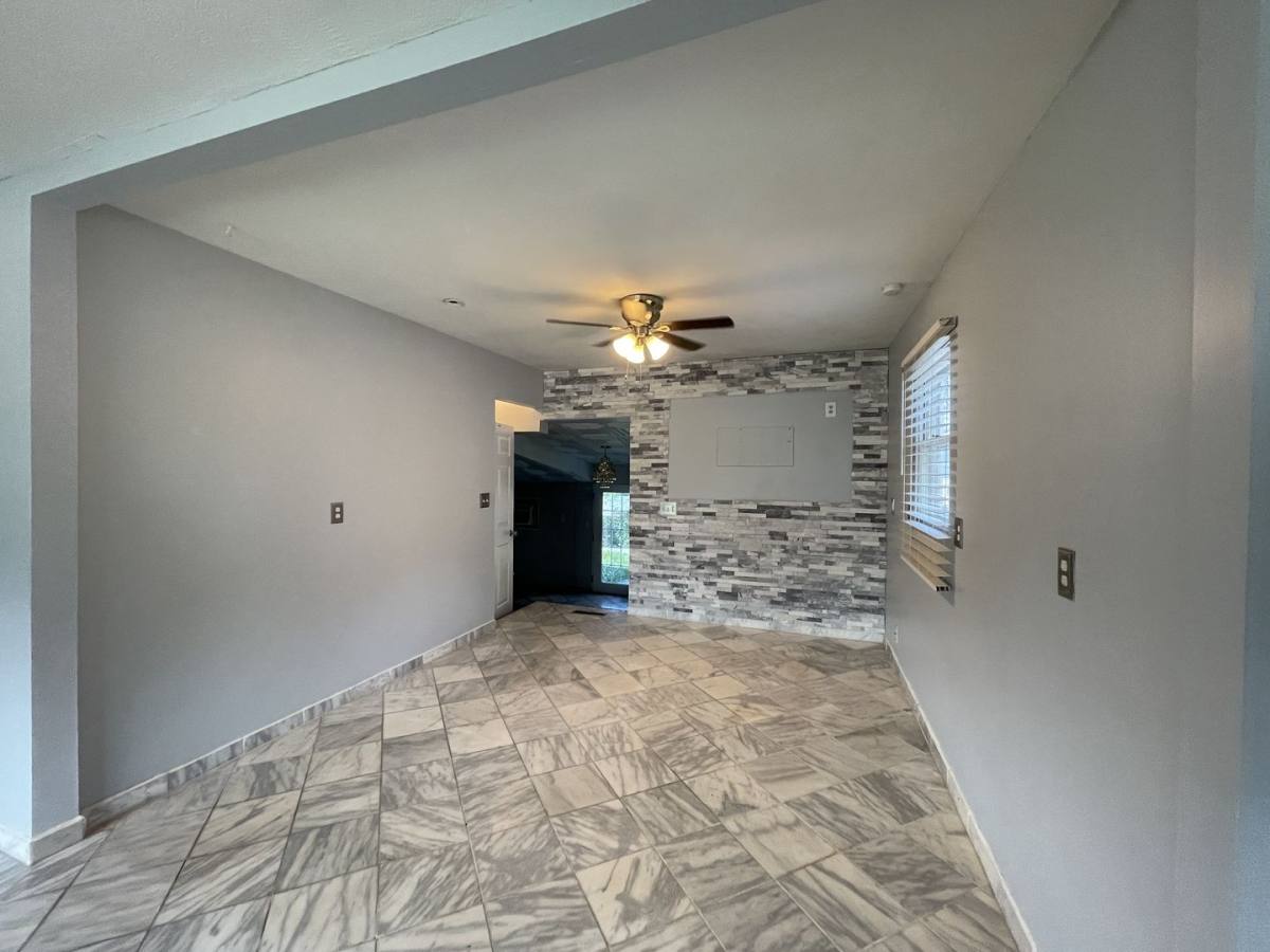 House for rent at 3618 S 120th, Omaha, NE 68144