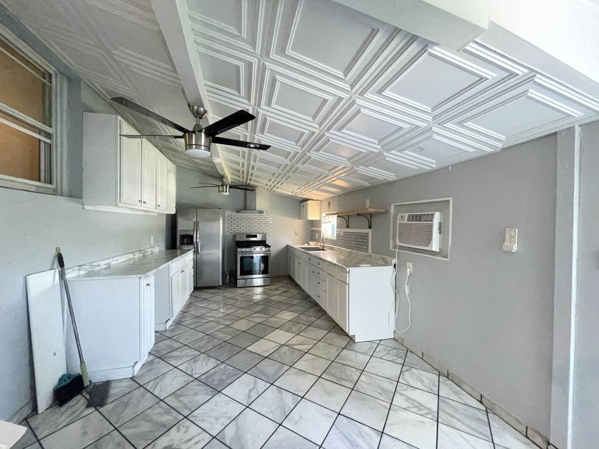 House for rent at 3618 S 120th, Omaha, NE 68144