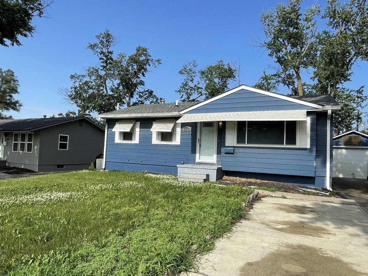 House for rent at 3618 S 120th, Omaha, NE 68144